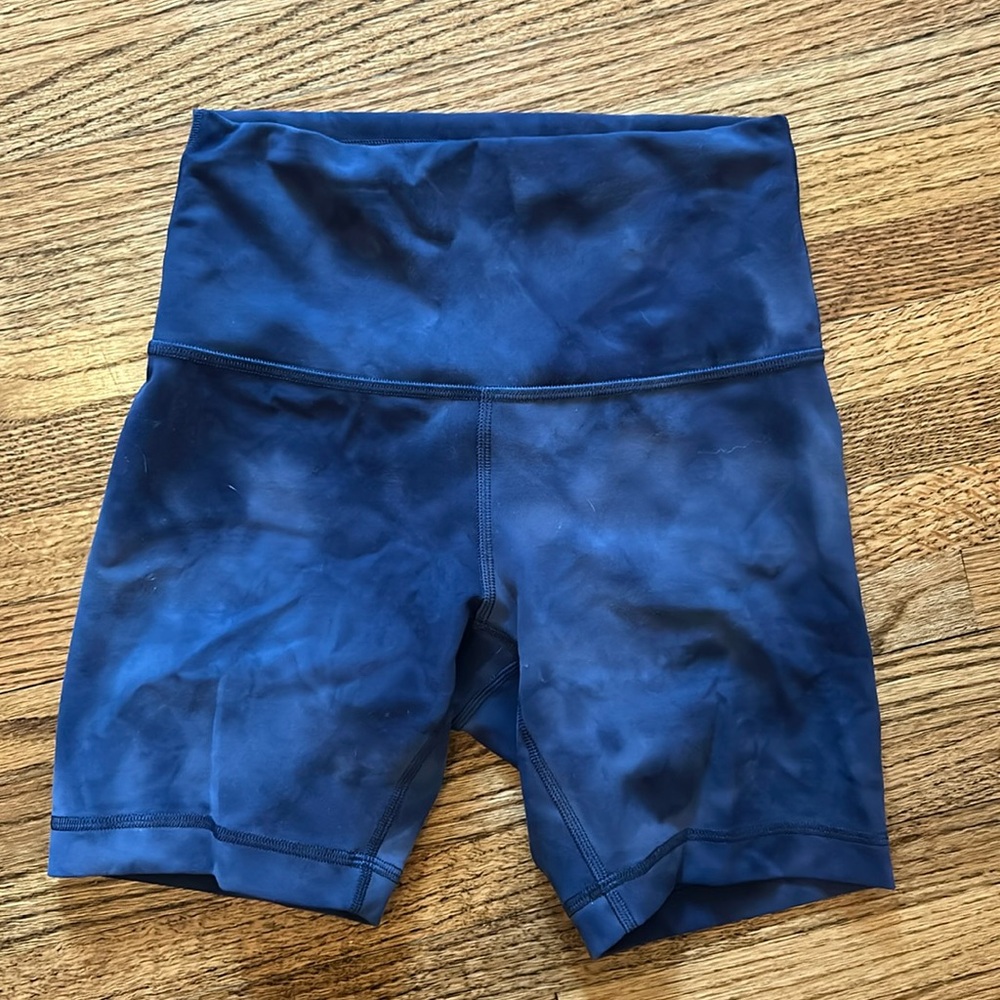 NWOT lululemon biker shorts